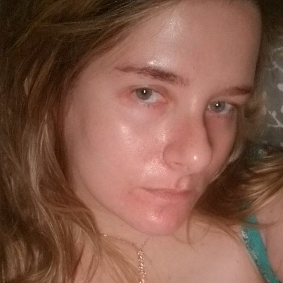 Meet your Posher, Luci - Picture 2 of 3